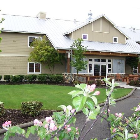 Homestead Resort Lynden Bagian luar foto