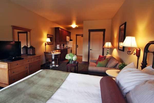 Homestead Resort Lynden Bagian luar foto