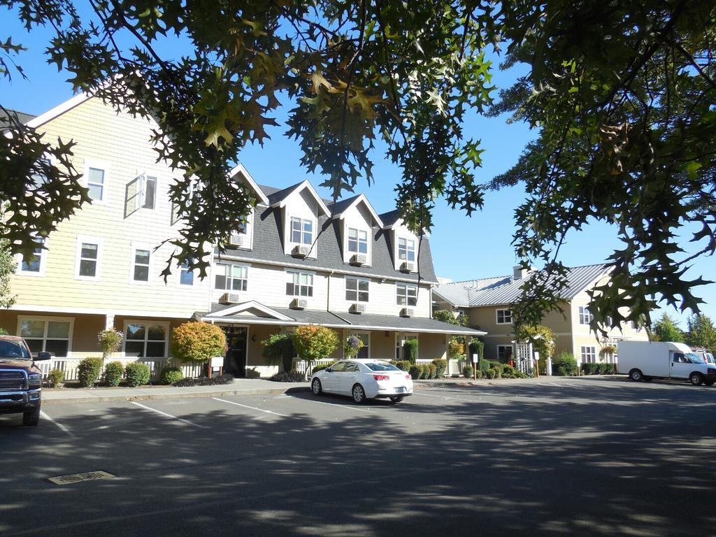 Homestead Resort Lynden Bagian luar foto